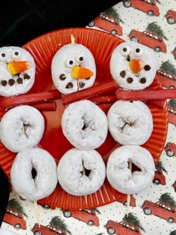 snowman donuts thumbnail picture.
