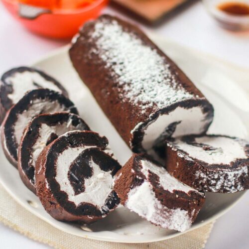 chocolate pumpkin cake roll thumbnail picture.